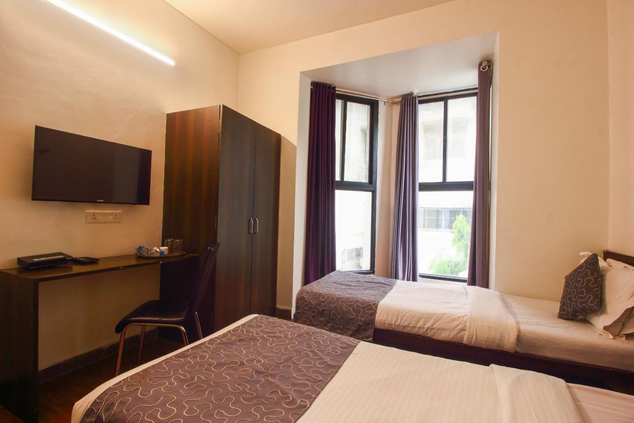 Oyo 3802 Hotel Nirmal Residency Aurangābād Esterno foto